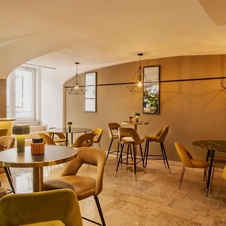 Vincci Baixa Apartahotel